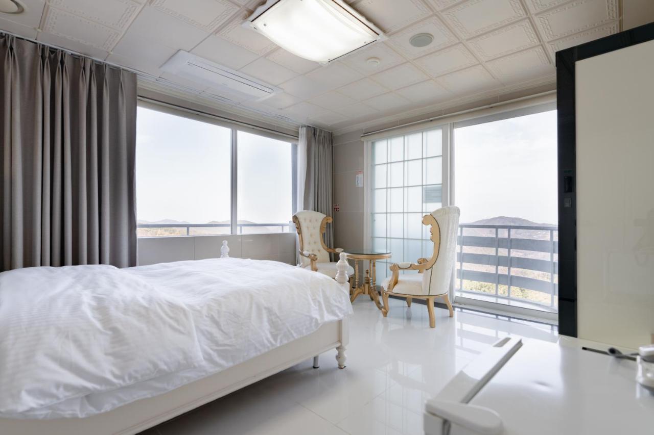 Hotel Gaya Seongju Exterior photo